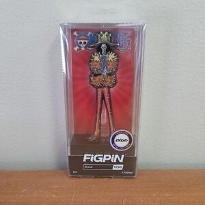 FiGPiN Brook Collectible Pin - Black and Orange